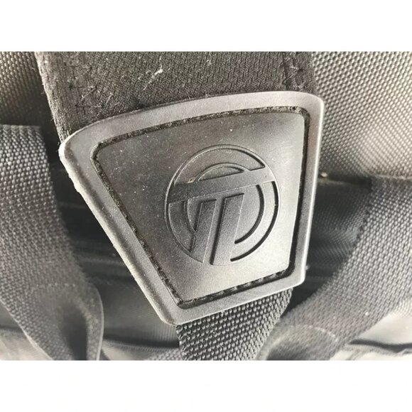 Targus Black Unisex Crossbody Adjustable Strap Inner‎ Pockets Laptop Bag Sz M - Picture 13 of 15